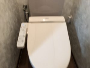 岐阜県 トイレリフォーム 便座取替工事【株式会社山嘉】