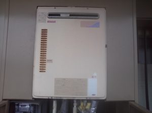 岐阜県岐阜市 ガス給湯器取替工事 リンナイRUF-A2000SAW 【アンシンサービス２４】