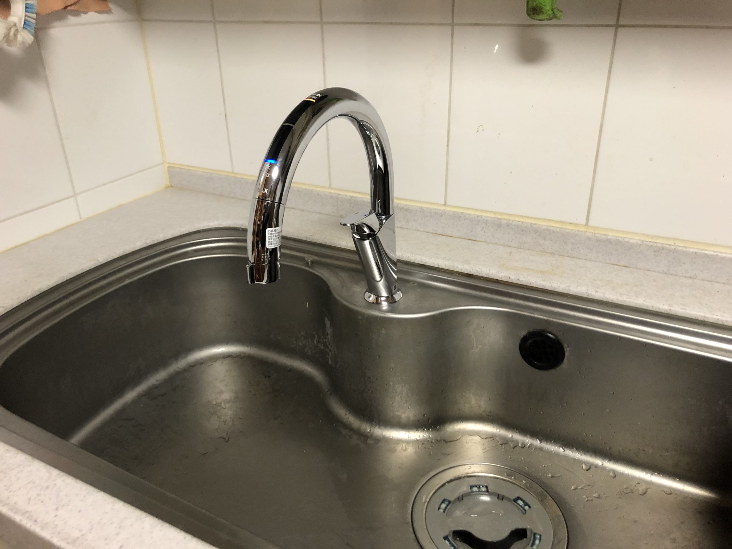 岐阜県 台所水栓取替工事【株式会社山嘉】