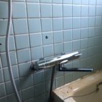 こんにちは！ 株式会社山嘉の田口太一と申します。 本日は、浴室水栓取替工事のご紹介をさせて頂きます。 ご依頼ありがとうございます！