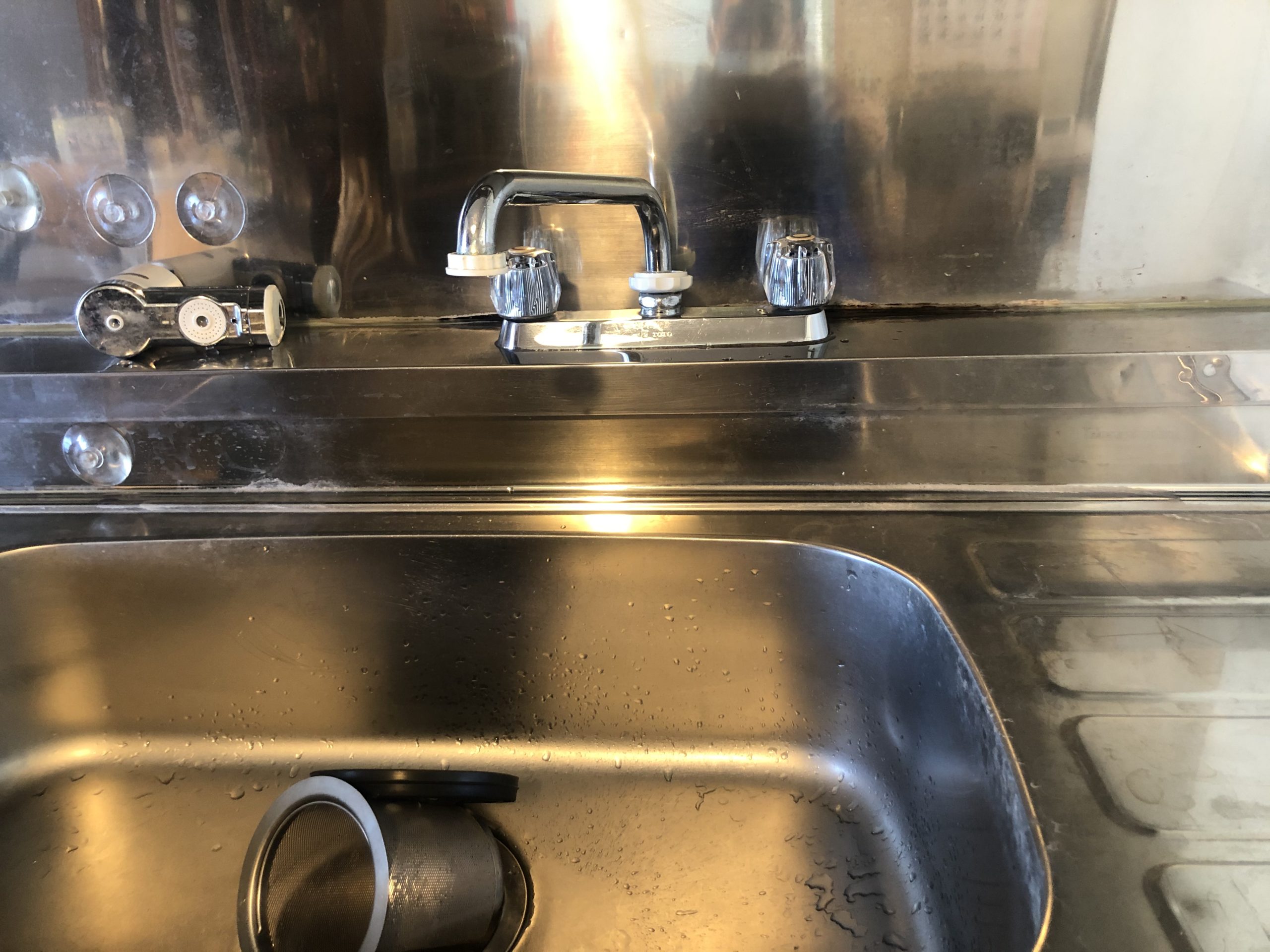 岐阜県 シャワー水栓取替工事【株式会社山嘉】